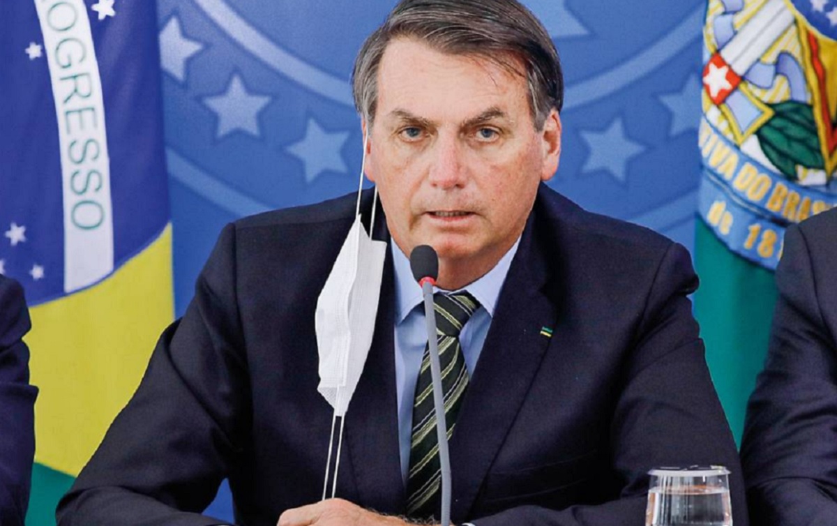 'Eles poderiam estar vivos' retrata culpas de Bolsonaro por mortes na pandemia